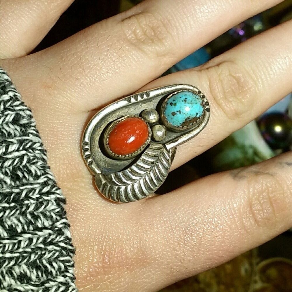 Size 11 Vintage Turquoise & Coral Sterling Ring